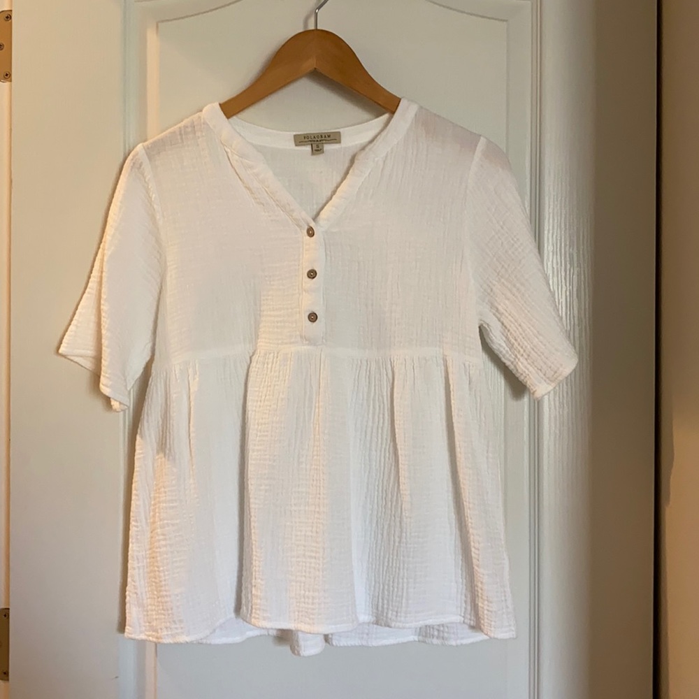 White button blouse🤍